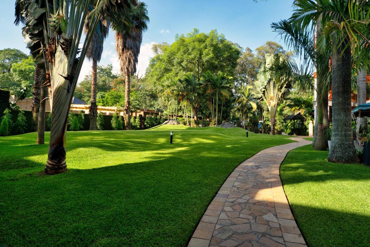 Kibo Palace Hotel Arusha Bagian luar foto