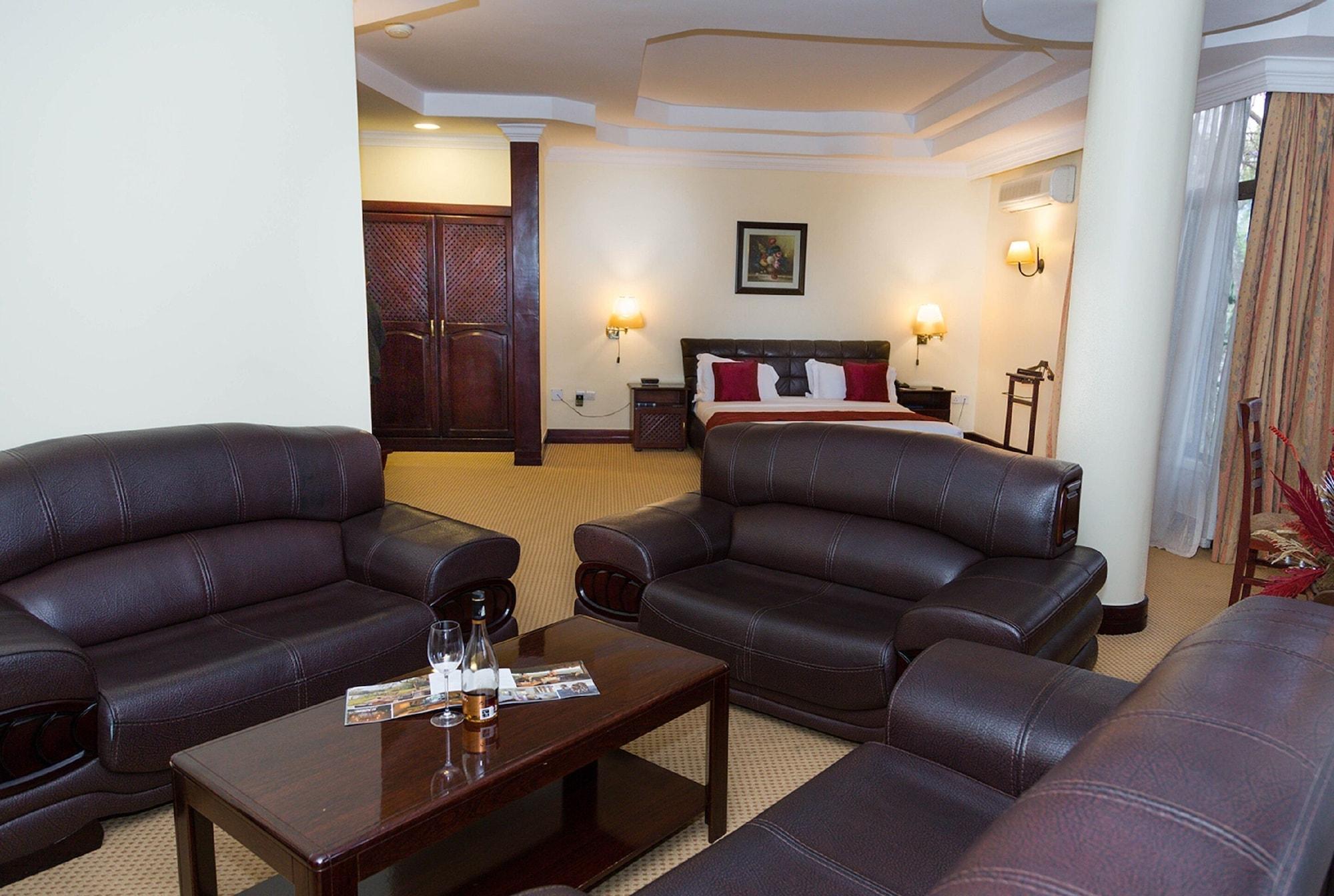 Kibo Palace Hotel Arusha Bagian luar foto